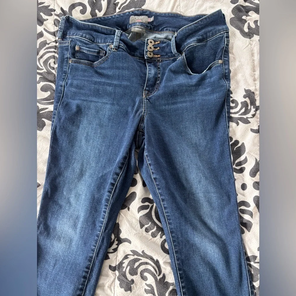 Torrid Super Soft Jeggings – Dark Wash | Size 14S | Like New - Picture 2 of 4